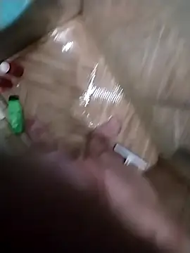 Snapshot of Pio185 chatting on 11-04-25, 09:14 Pio185 online show from 11-04-25, 09:14