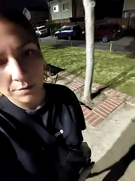 Snapshot of xjuanaxmaldadxxx chatting on 12-19-25, 02:18 xjuanaxmaldadxxx online show from 12-19-25, 02:18