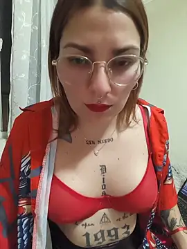 Snapshot of xjuanaxmaldadxxx chatting on 06-19-26, 02:05 xjuanaxmaldadxxx online show from 06-19-26, 02:05