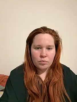 Snapshot of Miss_pow_bi_93 chatting on 02-17-26, 10:27 Miss pow bi 93 online show from 02-17-26, 10:27