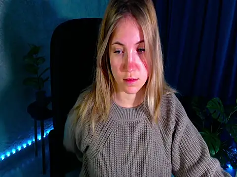 arlana klart online show from 09-16-25, 01:17