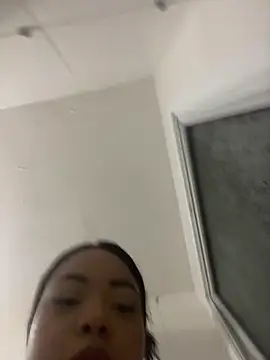 Snapshot of ninfa69_ chatting on 09-20-25, 03:29 ninfa69  online show from 09-20-25, 03:29