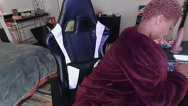 tsunamitori online show from 11-14-25, 04:44