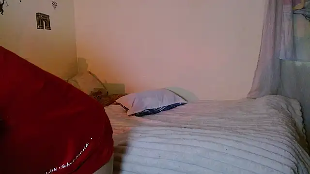 Snapshot of Rachel070 chatting on 03-16-26, 08:02 Rachel070 online show from 03-16-26, 08:02
