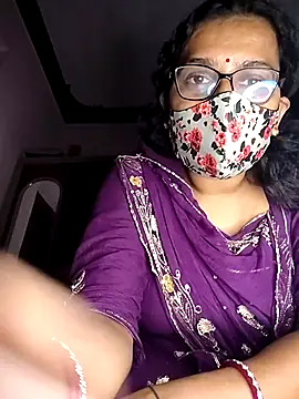 Snapshot of sexy_aaru chatting on 07-14-26, 03:33 sexy aaru online show from 07-14-26, 03:33