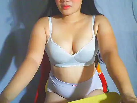 Katie Winslet online show from 03-15-26, 05:46