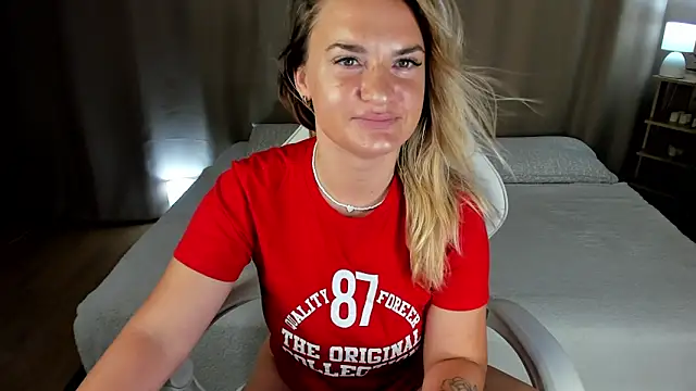 Marie Ellie online show from 06-14-26, 01:36
