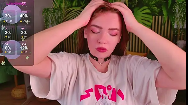 Moon  Bunny online show from 10-19-25, 04:07