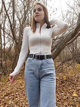 YOOUR EVAA online show from 10-29-25, 09:00