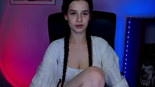 LuxMaya online show from 02-25-26, 07:29