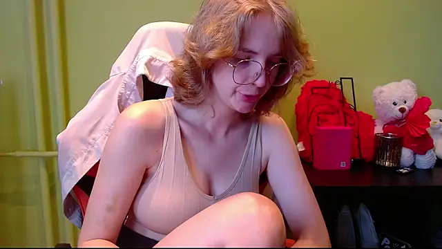juicyPenny online show from 07-18-26, 06:28