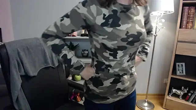 sweetxLizzy online show from 10-08-25, 04:21