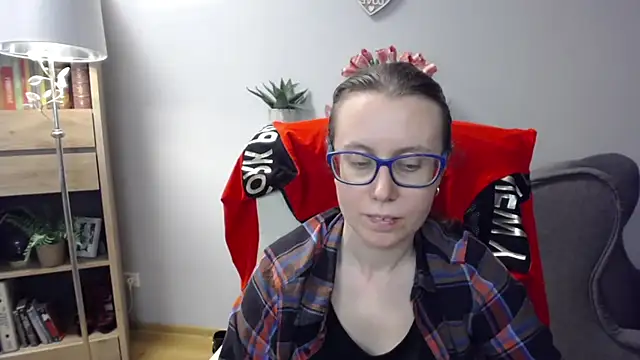 sweetxLizzy online show from 04-09-26, 06:19