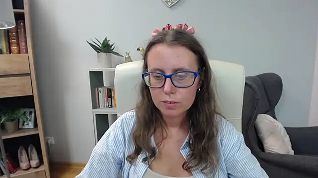 Snapshot of sweetxLizzy chatting on 07-07-26, 06:47 sweetxLizzy online show from 07-07-26, 06:47