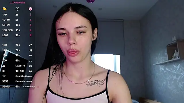 Snapshot of Kseni_a chatting on 05-25-26, 12:22 Kseni a online show from 05-25-26, 12:22