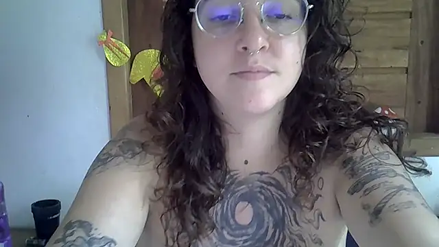 Blue Liz online show from 04-03-26, 04:49