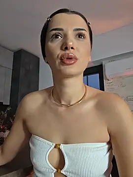 NaughtyChloe online show from 11-14-25, 05:06