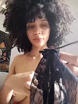 bettyboo2801 online show from 05-10-26, 09:09