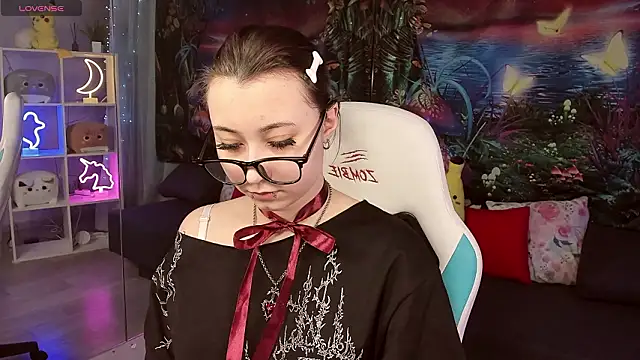 ClaraParks online show from 02-24-26, 05:33