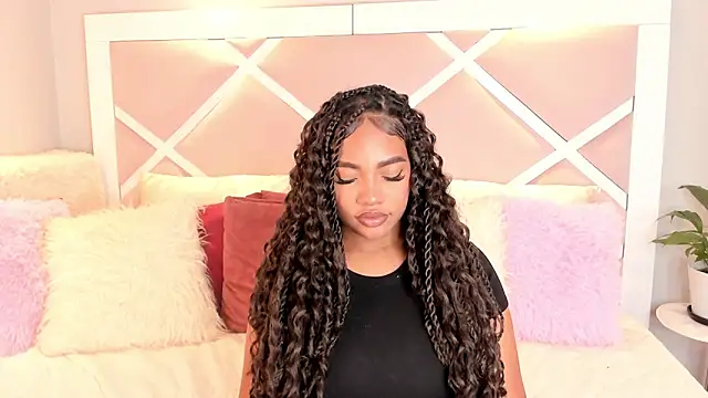 CarolinaSommerr online show from 09-20-25, 11:17