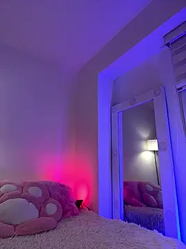 Snapshot of _Zahara_ chatting on 01-12-26, 10:59 Zahara online show from 01-12-26, 10:59