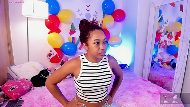 Zahara  online show from 06-20-26, 03:26