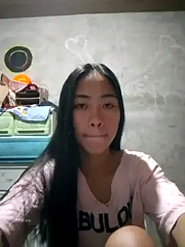 SweetMissPinay18 online show from 05-23-26, 02:10