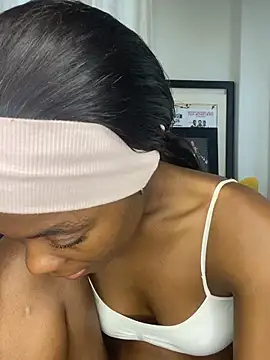 prettydollyy online show from 03-06-26, 07:27