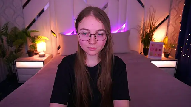 ArrinaWairr online show from 02-11-26, 08:52