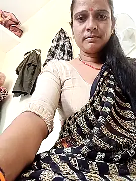 Cutreet online show from 09-15-25, 05:18