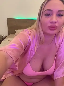 NellyExtraa online show from 11-06-25, 01:01