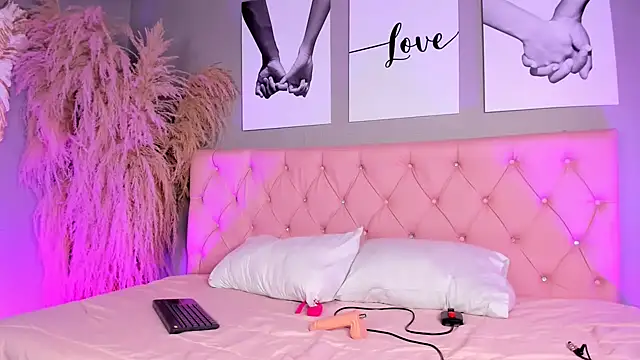 Jim twink online show from 10-22-25, 02:23