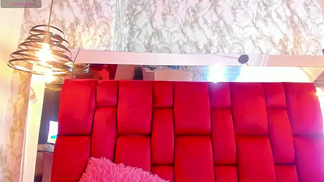 Sheilly brown online show from 11-22-25, 05:23