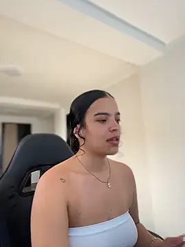 JuanitaMore01 online show from 03-15-26, 08:37