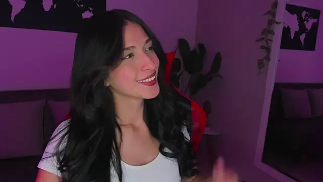 ZoeValencia1 online show from 04-25-26, 08:50