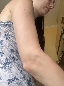 Snapshot of Cute_Erika chatting on 09-10-25, 10:59 Cute Erika online show from 09-10-25, 10:59