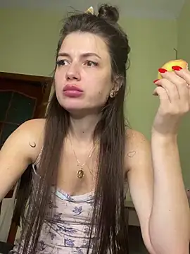 Snapshot of Cute_Erika chatting on 09-12-25, 07:58 Cute Erika online show from 09-12-25, 07:58