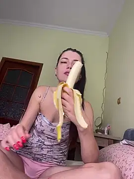 Snapshot of Cute_Erika chatting on 09-15-25, 09:20 Cute Erika online show from 09-15-25, 09:20