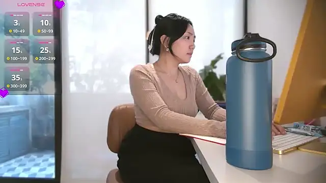 yuzhara online show from 09-10-25, 03:23