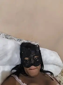 DuCreu online show from 11-22-25, 03:38