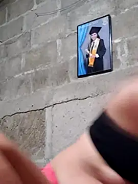 Violethroos online show from 10-26-25, 04:40