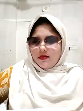 Nusrat-N online show from 05-20-26, 03:18