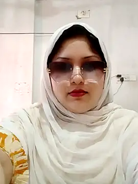 Nusrat-N online show from 06-08-26, 05:52