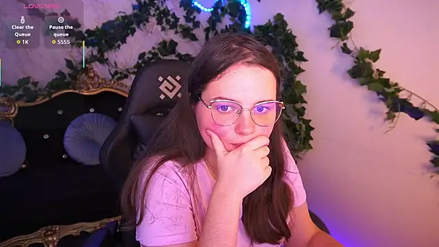 SophieDreamss online show from 11-14-25, 02:38