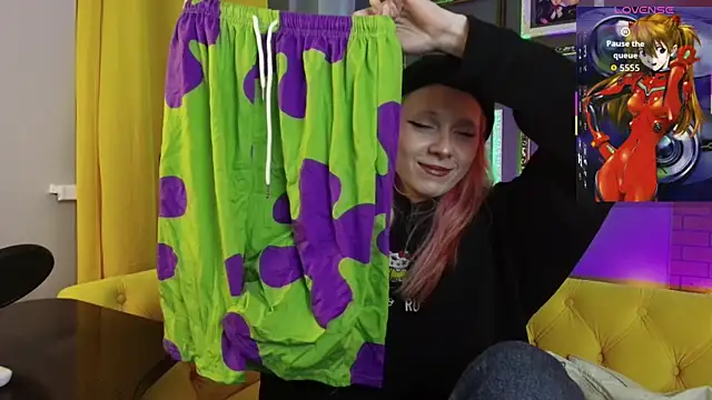 SakuraBliss online show from 10-27-25, 05:50