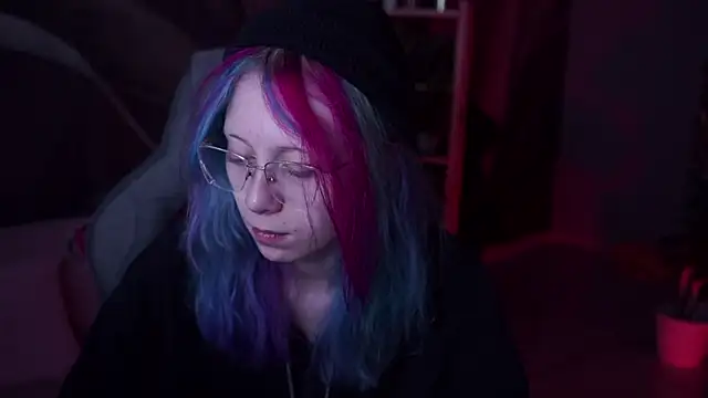 SakuraBliss online show from 11-14-25, 11:20