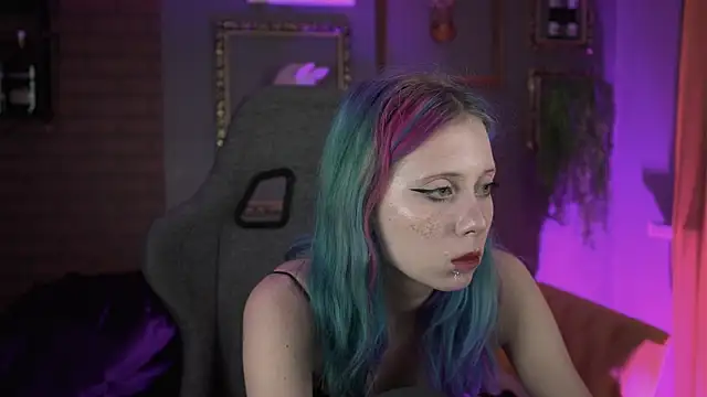 SakuraBliss online show from 11-26-25, 08:10