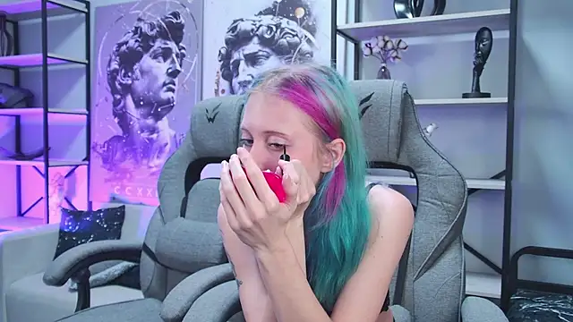 SakuraBliss online show from 12-05-25, 02:53