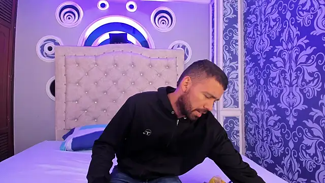 magnus serket online show from 12-01-25, 11:37