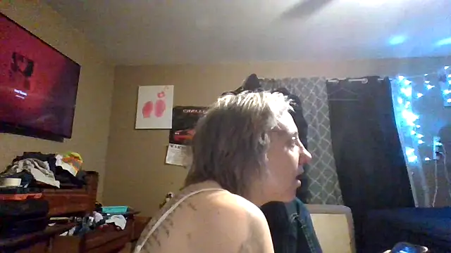 flavi1996 online show from 12-21-25, 07:04